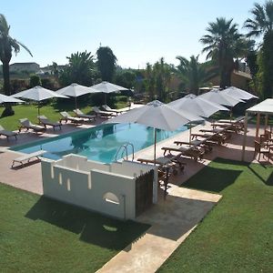 B&B Villa Carlotta Resort